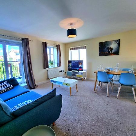 Luxury 2-Bedroom Service Apartment With Balcony Manchester Exterior foto